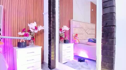 Lola Angel online show from 03-21-26, 08:01