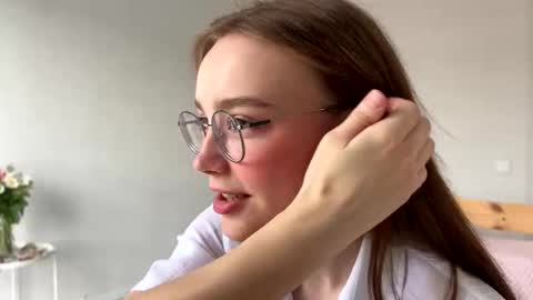 lolaatate online show from 03-25-26, 05:02