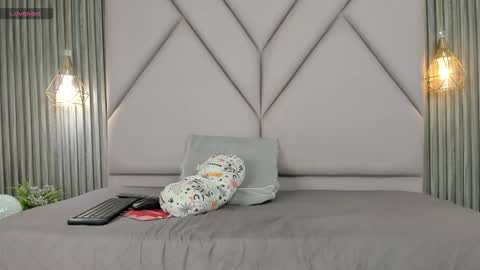 lolabunnysc online show from 03-21-26, 12:21