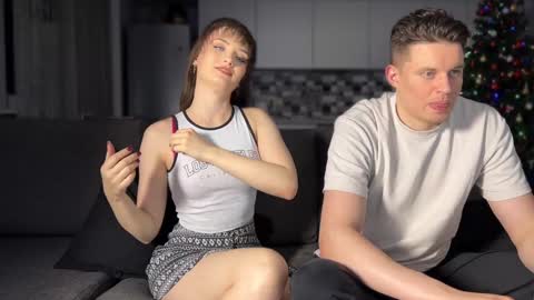 LolaS-EthanC online show from 01-19-25, 10:17