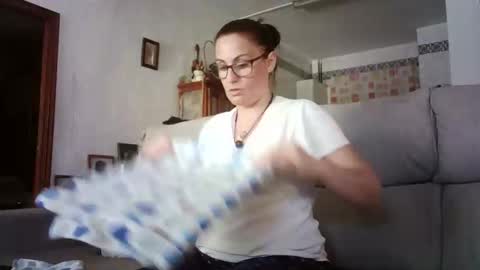 LOLA HUESO y ERIC online show from 04-19-26, 02:16