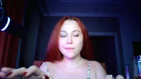 Snapshot of lolamint_ chatting on 09-10-25, 08:31 Lola online show from 09-10-25, 08:31