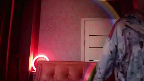 Snapshot of lolamint_ chatting on 09-27-25, 03:17 Lola online show from 09-27-25, 03:17