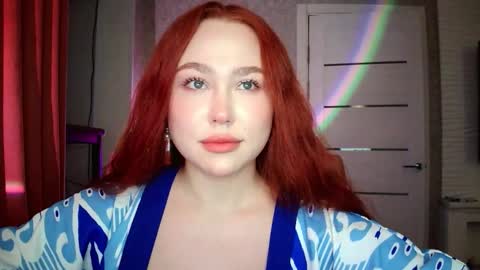 Snapshot of lolamint_ chatting on 10-12-25, 12:37 Lola online show from 10-12-25, 12:37