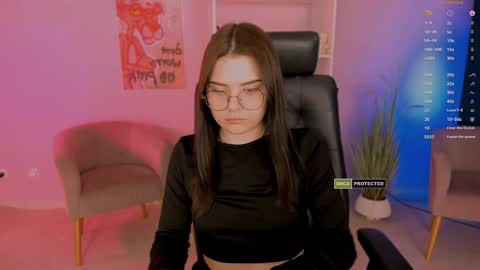 Lola pvt is OPEN online show from 02-07-25, 12:39