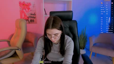 Lola pvt is OPEN online show from 02-08-25, 04:04