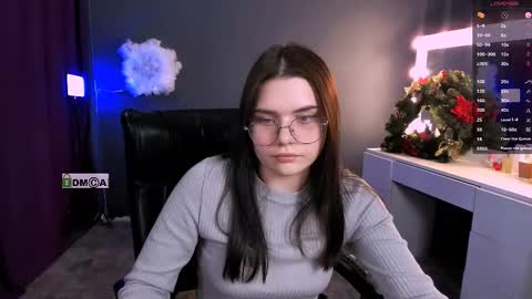 Lola pvt is OPEN online show from 02-26-25, 03:41