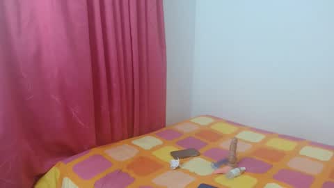 Snapshot of lolascarlettt chatting on 09-19-25, 12:23 lolascarlettt online show from 09-19-25, 12:23