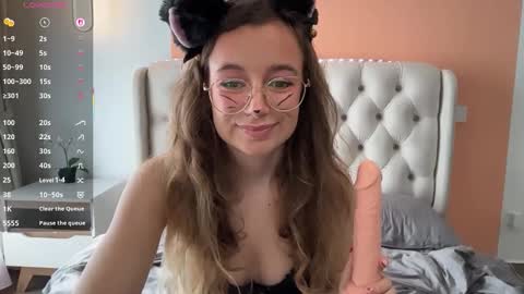 Lolatheangel online show from 01-06-26, 02:04