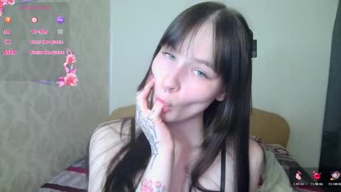 Snapshot of lolavibe6 chatting on 05-28-26, 07:33 Lola online show from 05-28-26, 07:33