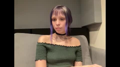 Snapshot of lole6913 chatting on 05-18-26, 04:07 lole online show from 05-18-26, 04:07
