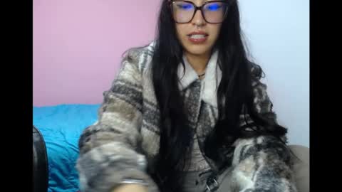 Lolita  online show from 06-05-26, 03:57
