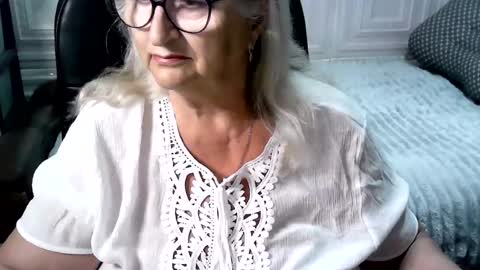 Snapshot of lolkaalyss chatting on 07-05-26, 10:17 LolkaAlyss online show from 07-05-26, 10:17