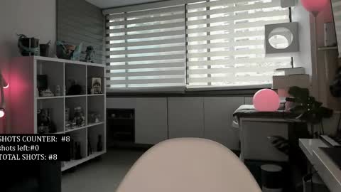 SABRINA online show from 01-08-26, 04:42