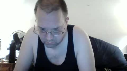 Lonely Man online show from 04-12-26, 09:58
