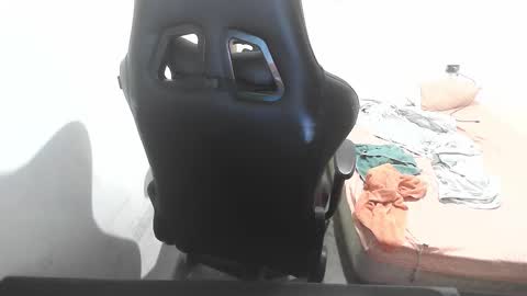 Marvin Santiago online show from 03-22-26, 01:31