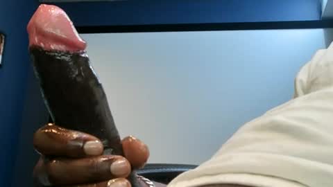 Snapshot of longblack37 chatting on 01-17-25, 02:29 slim reaper online show from 01-17-25, 02:29