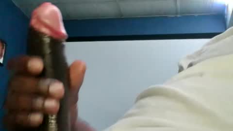 Snapshot of longblack37 chatting on 02-11-25, 02:25 slim reaper online show from 02-11-25, 02:25