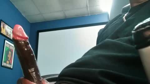 Snapshot of longblack37 chatting on 03-01-25, 03:38 slim reaper online show from 03-01-25, 03:38