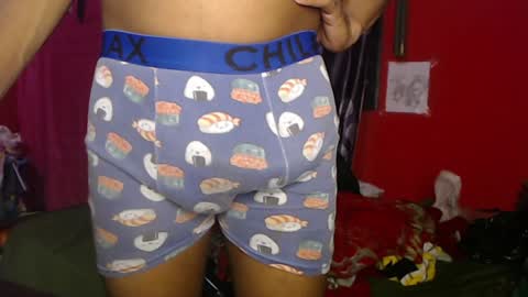 Snapshot of longdickservice01 chatting on 02-08-25, 12:49 professionalbreastsucker online show from 02-08-25, 12:49