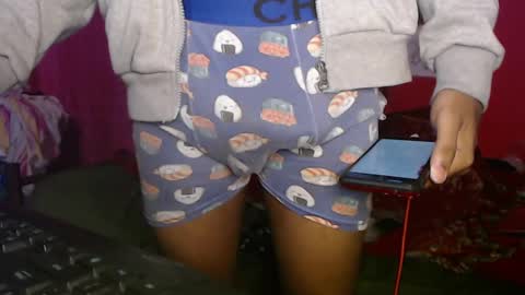 Snapshot of longdickservice01 chatting on 02-27-25, 09:32 professionalbreastsucker online show from 02-27-25, 09:32