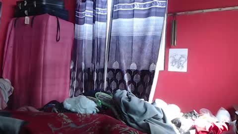 Snapshot of longdickservice01 chatting on 02-28-25, 12:31 professionalbreastsucker online show from 02-28-25, 12:31