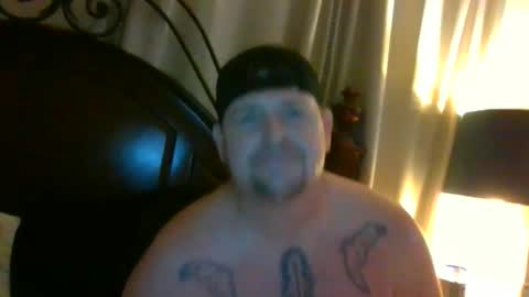 longlastingviking online show from 10-24-25, 03:58