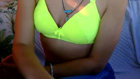 Cutenurse91 online show from 10-29-25, 04:53