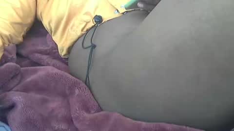 Snapshot of longlip30 chatting on 09-11-25, 10:26 Longlip30 online show from 09-11-25, 10:26