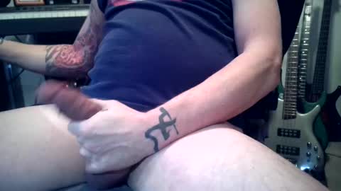 longnh71 online show from 02-07-25, 07:27