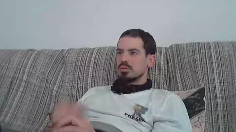 Snapshot of longnight5 chatting on 01-31-25, 03:11 Alejandro Rulitos Twitter longnight55 Intagram 5longnight5 online show from 01-31-25, 03:11