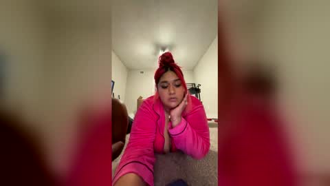 Snapshot of longthiccbbc5 chatting on 02-28-26, 05:08 Dominate bbc online show from 02-28-26, 05:08