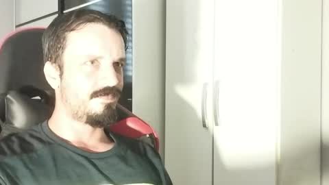 Snapshot of lookaz4010 chatting on 02-10-25, 11:15 Lucas online show from 02-10-25, 11:15