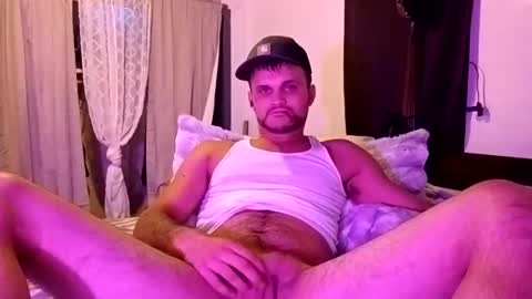 Snapshot of lookhim25 chatting on 03-16-26, 05:02 lookhim25 online show from 03-16-26, 05:02