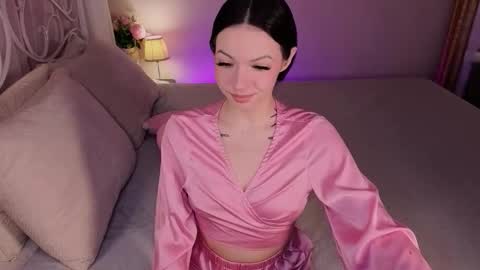 Luna online show from 02-01-26, 08:29