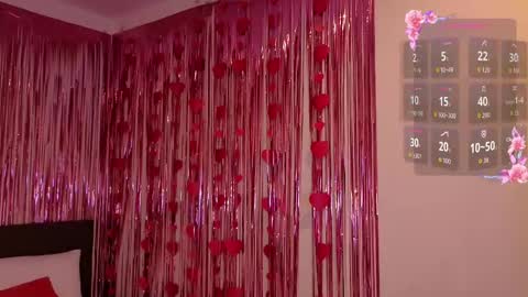 Snapshot of lora_amber chatting on 05-24-26, 02:22 Lora online show from 05-24-26, 02:22