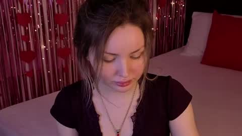 Snapshot of lora_amber chatting on 05-29-26, 03:32 Lora online show from 05-29-26, 03:32