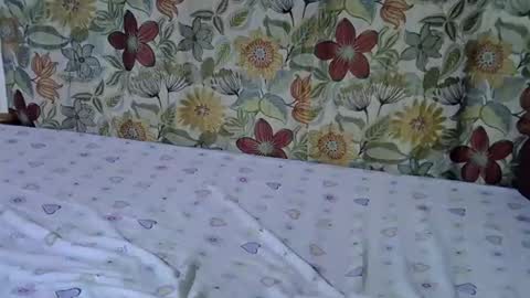 lora_amor online show from 05-13-26, 01:30