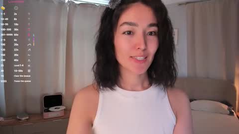 Lora control 2 min for every new Fan Club subscriber online show from 02-22-26, 08:46