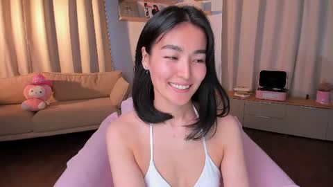 Snapshot of lora_lifelover chatting on 06-13-26, 09:40 Lora control 2 min for every new Fan Club subscriber online show from 06-13-26, 09:40