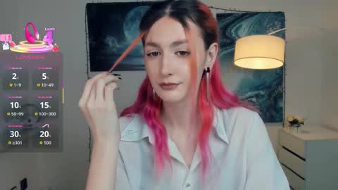 Lora online show from 10-31-25, 11:00