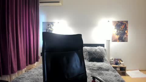 Lora online show from 01-12-25, 01:27