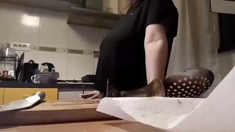 Lora online show from 01-25-25, 09:25