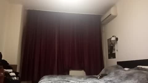 Lora online show from 02-20-25, 08:36