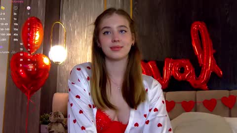 Snapshot of loraineluff chatting on 02-14-25, 07:02 Loraine online show from 02-14-25, 07:02