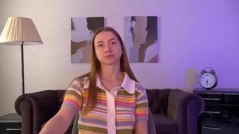 Snapshot of loravey chatting on 06-24-26, 05:39 LoraVey online show from 06-24-26, 05:39