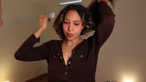 Deborah Daz online show from 12-15-25, 03:27