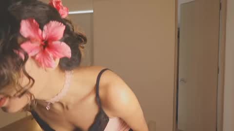 Deborah Daz online show from 04-18-26, 04:22