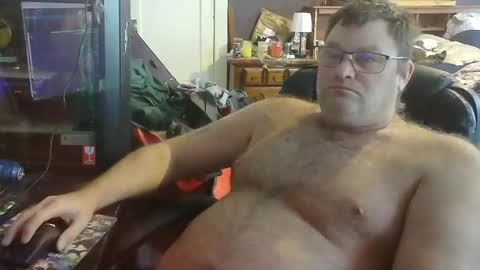 Snapshot of lordimaran chatting on 11-04-25, 01:21 lordimarans room online show from 11-04-25, 01:21