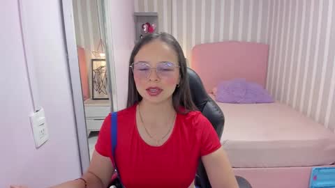 lorelaigiven online show from 02-11-26, 12:21